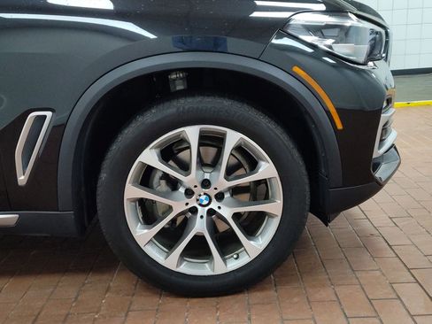 Used 2020 BMW X5 xDrive40i w/ Convenience Package image 11