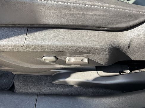 Used 2022 Buick Encore Preferred w/ Safety Package image 12