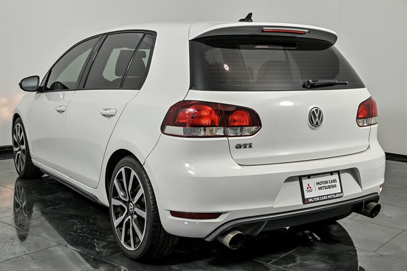 Used 2014 Volkswagen GTI Wolfsburg Edition FWD image 7