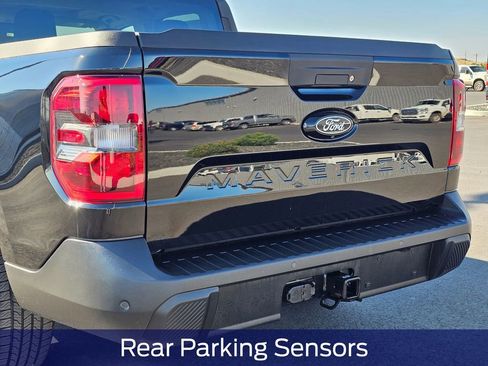 New 2025 Ford Maverick XLT w/ Black Appearance Package image 8