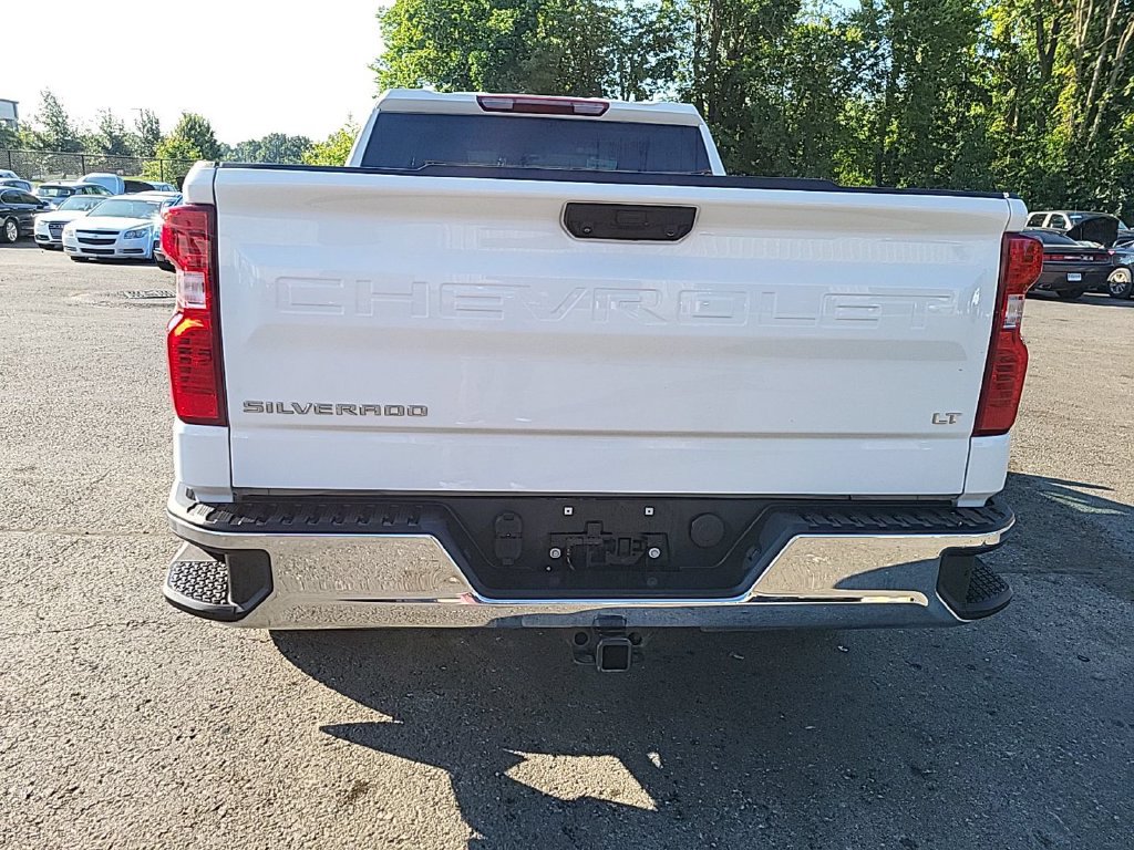 Used 2023 Chevrolet Silverado 1500 LT AWD/4WD image 6