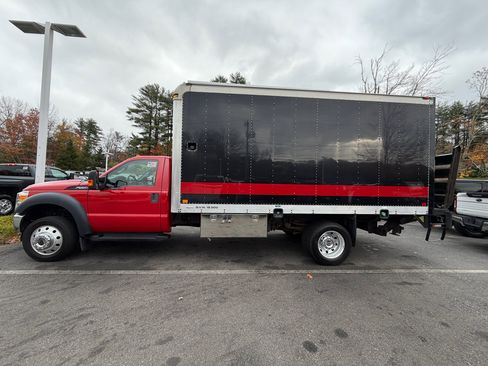 Used 2015 Ford F550 4x4 Regular Cab Super Duty image 12