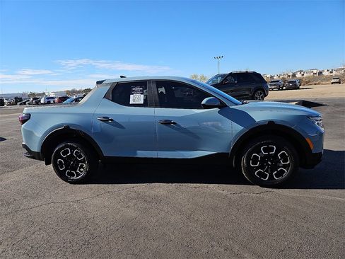 Used 2024 Hyundai Santa Cruz SEL image 9