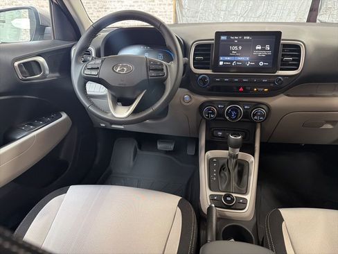 New 2026 Hyundai Venue SEL image 15