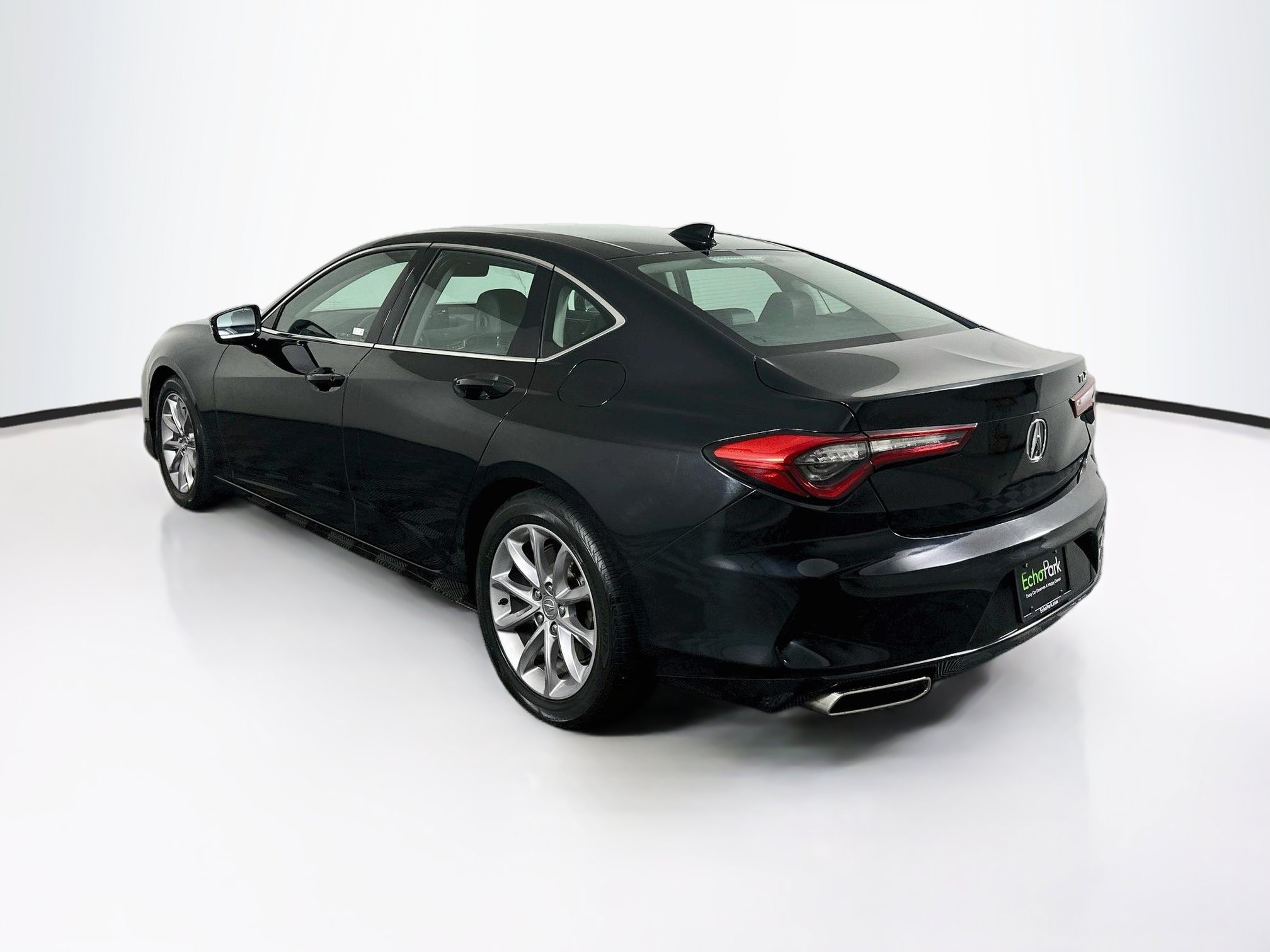 Used 2021 Acura TLX FWD image 5