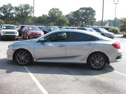 Used 2021 Honda Civic EX image 4