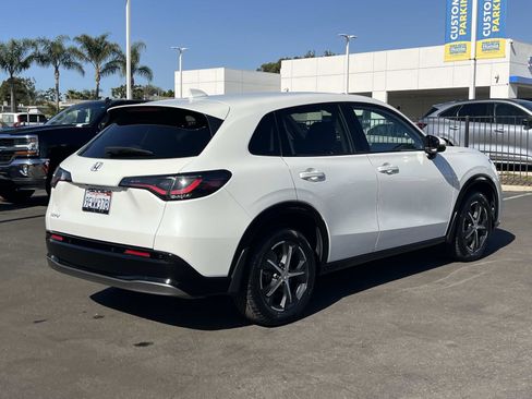 Certified 2023 Honda HR-V EX-L image 26