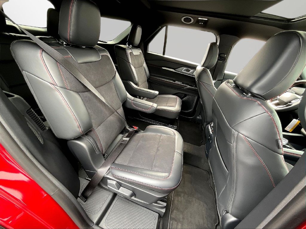 New 2026 Ford Explorer ST w/ Sun And Sound Package AWD/4WD image 10