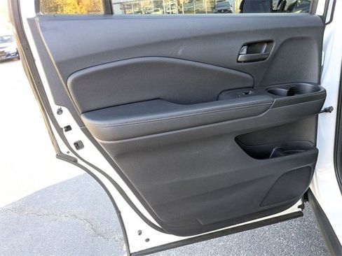 Used 2023 Honda Passport EX-L image 39