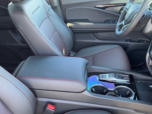 New 2026 Honda Ridgeline Black Edition image 12