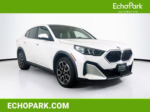 Used 2025 BMW X2 xDrive28i image 1