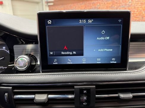 Used 2022 Lincoln Corsair AWD w/ Equipment Group 101A image 18