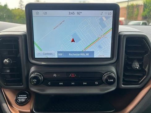 Used 2023 Ford Bronco Sport Outer Banks w/ Tech Package AWD/4WD image 28