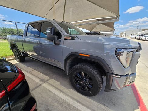 Certified 2024 GMC Sierra 2500 AT4 w/ AT4 Premium Plus Package AWD/4WD image 9