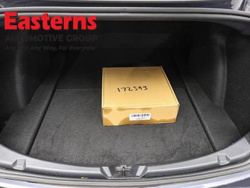 Used 2023 Tesla Model 3 Standard Range RWD image 9