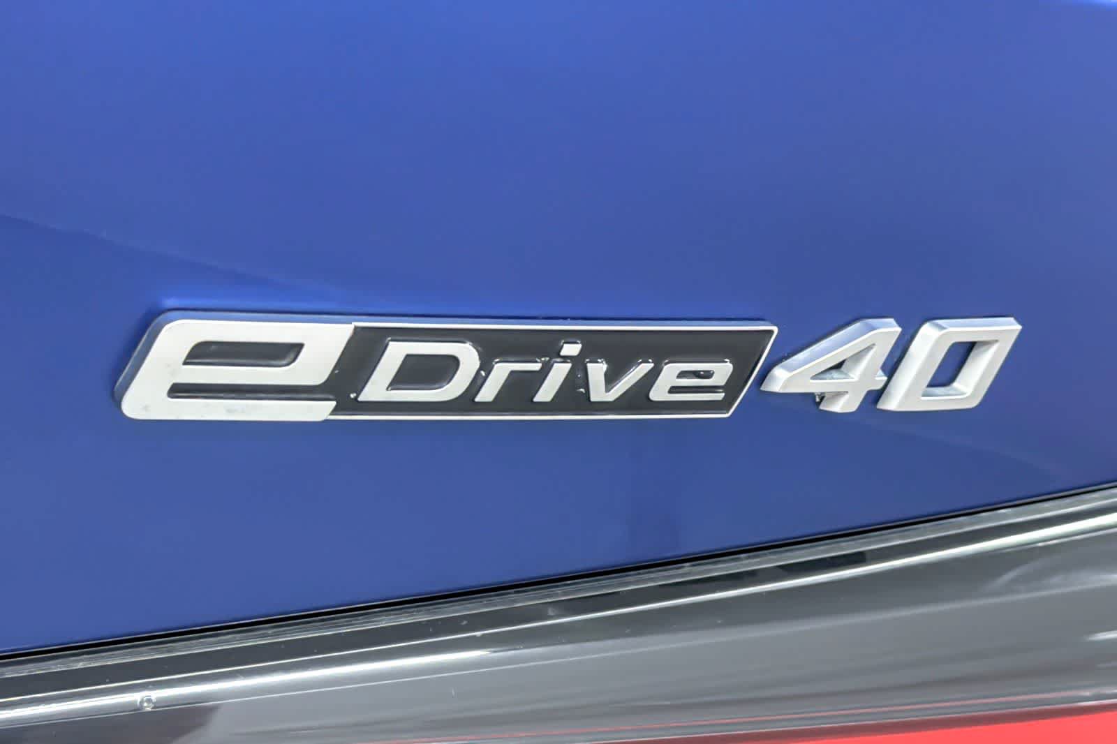 Used 2023 BMW i4 eDrive40 w/ M Sport Package RWD image 27