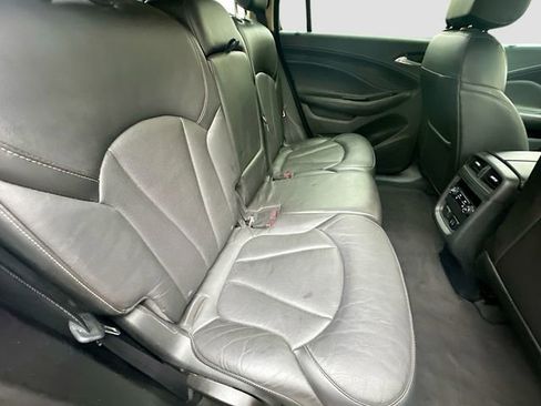Used 2016 Buick Envision Premium image 28