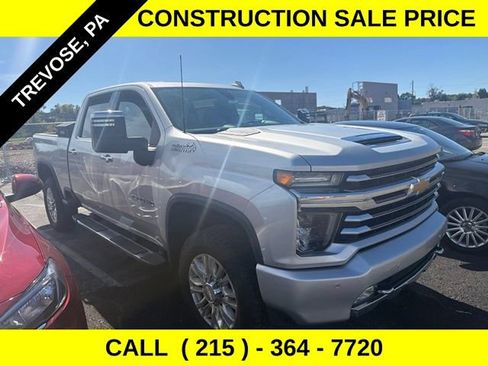 Used 2021 Chevrolet Silverado 2500 High Country w/ Z71 Off-Road Package AWD/4WD image 4