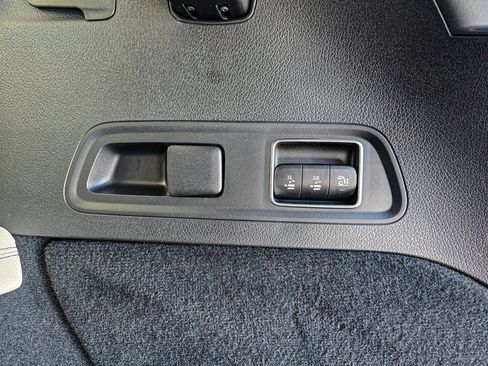 New 2026 Mercedes-Benz GLS 450 4MATIC image 42