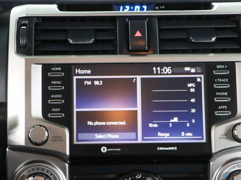 Used 2021 Toyota 4Runner SR5 AWD/4WD image 20
