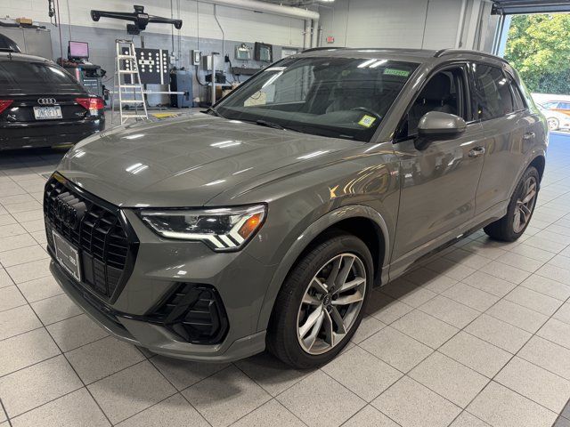 Certified 2023 Audi Q3 2.0T Premium w/ Black Optic Sport Package AWD/4WD image 8