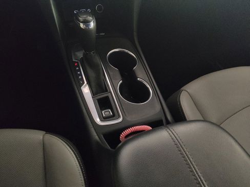 Used 2020 Chevrolet Equinox Premier image 26