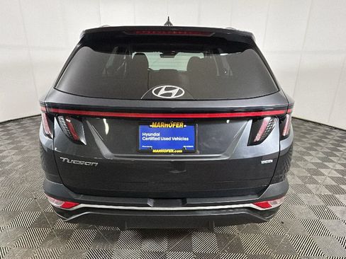 Certified 2022 Hyundai Tucson SEL w/ Convenience Package AWD/4WD image 4