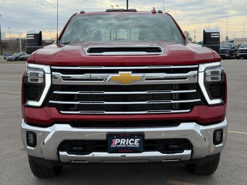 Used 2026 Chevrolet Silverado 2500 LTZ w/ LTZ Plus Package image 10