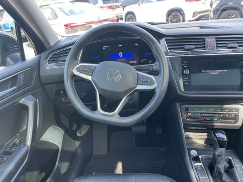 Certified 2022 Volkswagen Tiguan SE AWD/4WD image 14