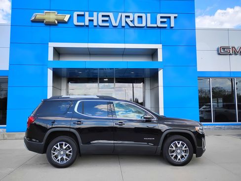 Used 2023 GMC Acadia SLT w/ LPO, Floor Liner Package FWD image 35