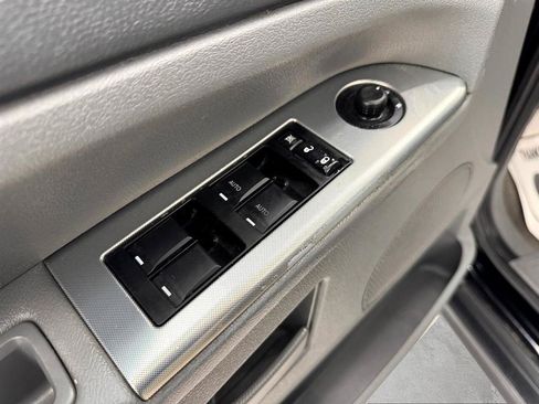 Used 2007 Jeep Grand Cherokee Laredo RWD image 12