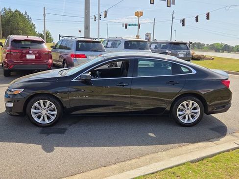 Used 2023 Chevrolet Malibu LT image 4