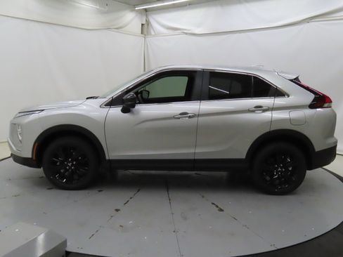 New 2025 Mitsubishi Eclipse Cross LE image 6