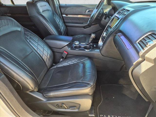 Used 2019 Ford Explorer Platinum AWD/4WD image 22