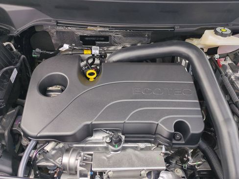 Used 2026 Chevrolet Equinox LT w/ Convenience Package II image 31