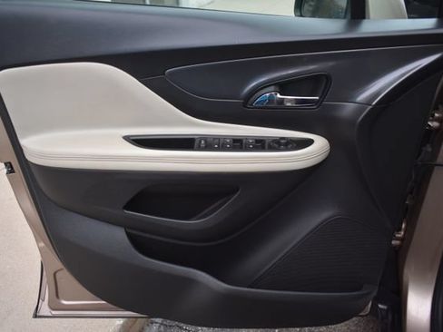 Used 2018 Buick Encore Sport Touring w/ Safety Package FWD image 18