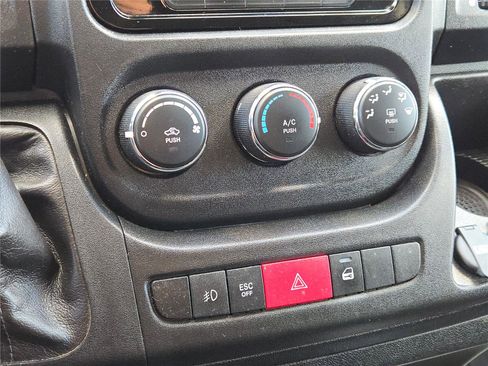 Used 2021 RAM ProMaster 2500 w/ Convenience Group image 26