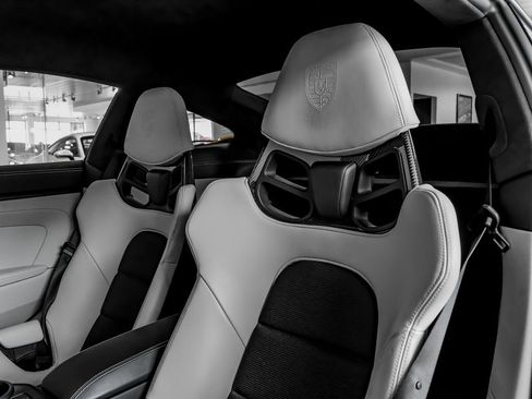 Certified 2022 Porsche 911 GT3 RWD image 16