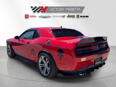 Used 2022 Dodge Challenger GT w/ Plus Package RWD image 3