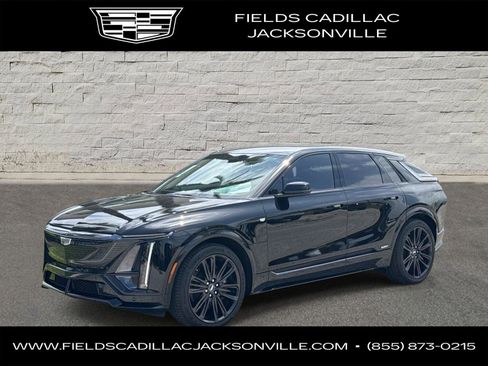 New 2026 Cadillac Lyriq V AWD/4WD image 1
