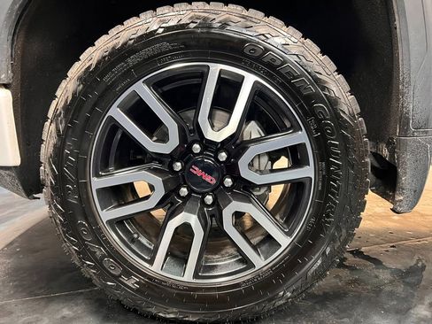 Used 2021 GMC Sierra 1500 AT4 w/ AT4 Preferred Package image 29