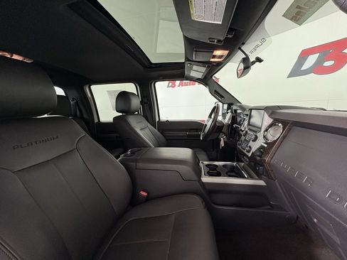 Used 2015 Ford F350 Platinum image 38