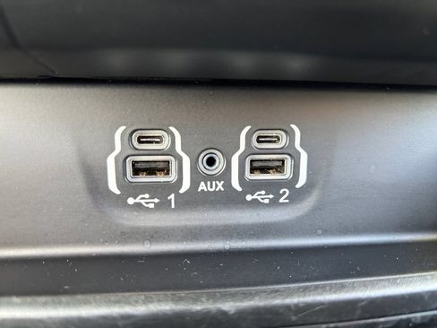 Used 2020 RAM 1500 Big Horn AWD/4WD image 38