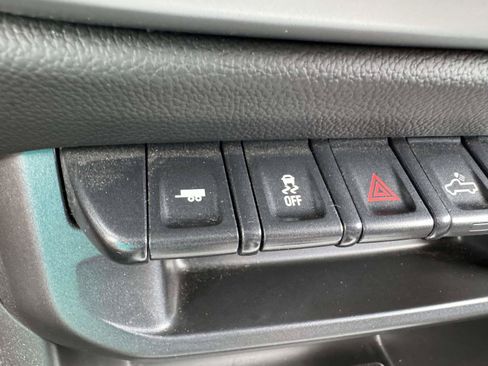 Used 2021 Chevrolet Colorado LT w/ Redline Special Edition AWD/4WD image 36