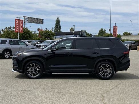 Certified 2026 Toyota Grand Highlander AWD Hybrid image 41