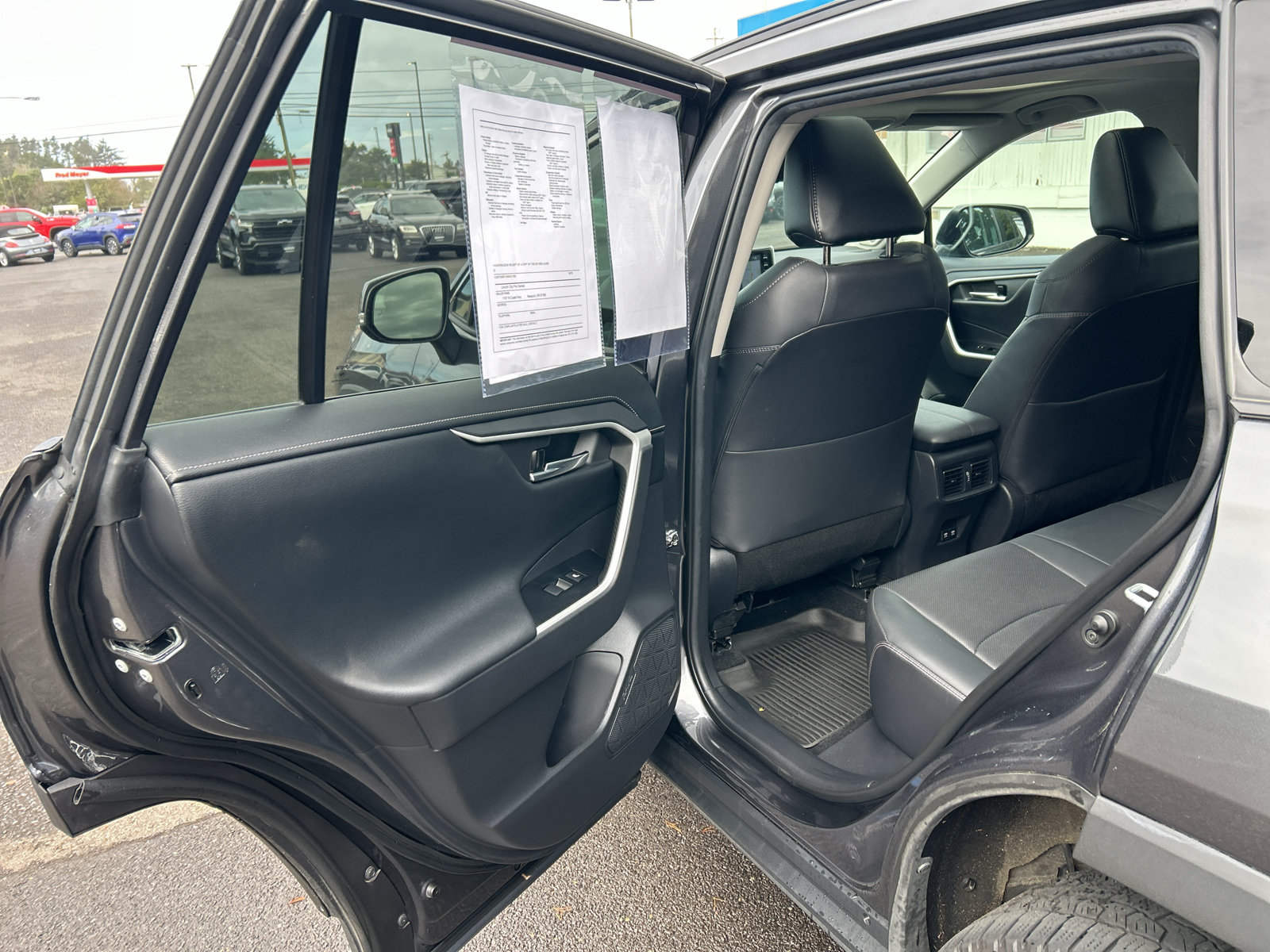 Used 2021 Toyota RAV4 Limited w/ Limited Grade Weather Package AWD/4WD image 26