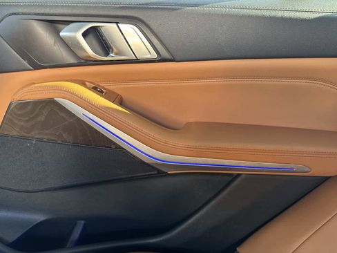 Used 2023 BMW X5 sDrive40i w/ Parking Assistance Package image 15