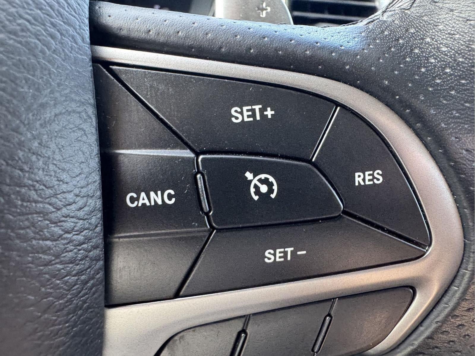 Used 2020 Dodge Durango GT AWD/4WD image 15