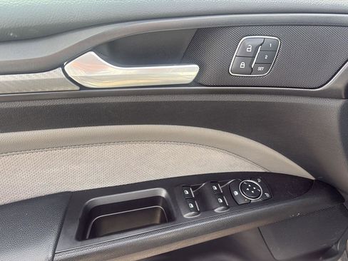 Used 2017 Ford Fusion Sport w/ Equipment Group 401A image 15