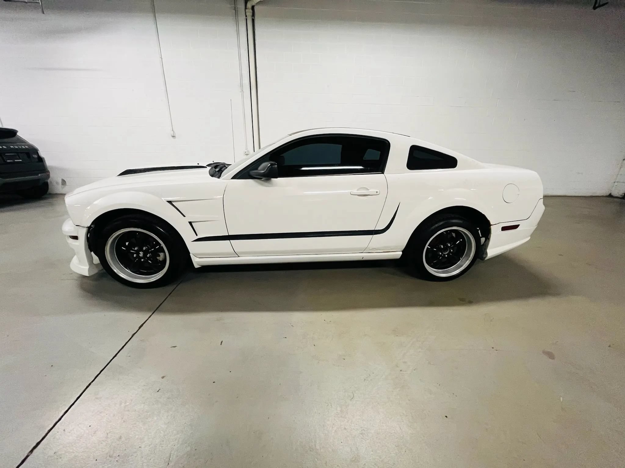 Used 2007 Ford Mustang Coupe RWD image 5